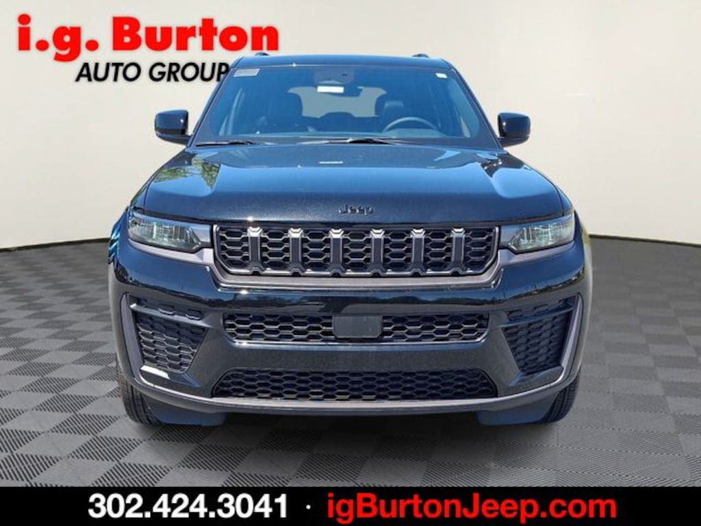 New 2026 Jeep Grand Cherokee LAREDO ALTITUDE 4X4 Sport Utility