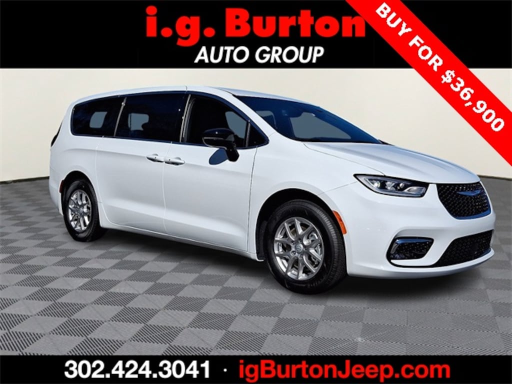 New 2026 Chrysler Pacifica SELECT Passenger Van