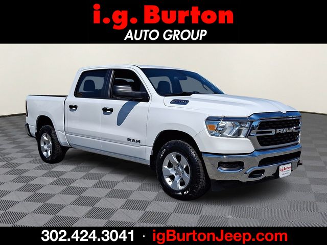2023 RAM 1500 Big Horn/Lone Star 4x4 Crew Cab 5'7's photo