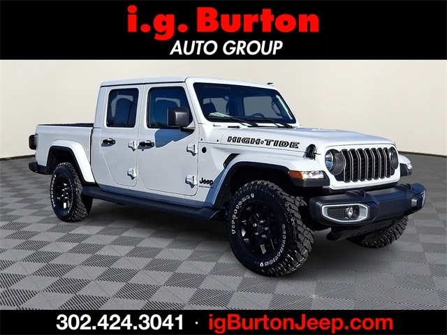 2025 Jeep Gladiator High Tide's photo