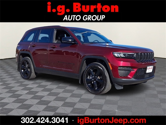 2023 Jeep Grand Cherokee Altitude's photo