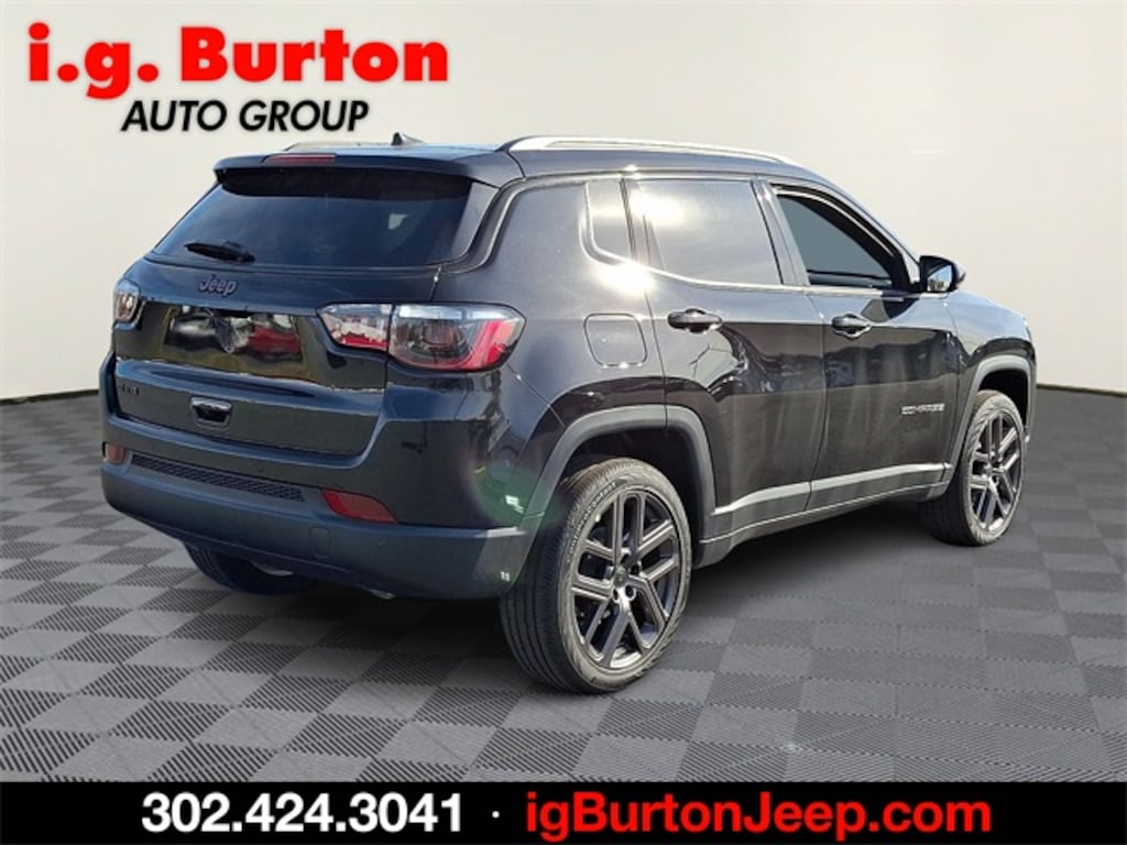 New 2026 Jeep Compass LIMITED ALTITUDE 4X4 Sport Utility
