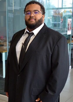 Staff member Kyle Longo from ID_17e9e0f68913