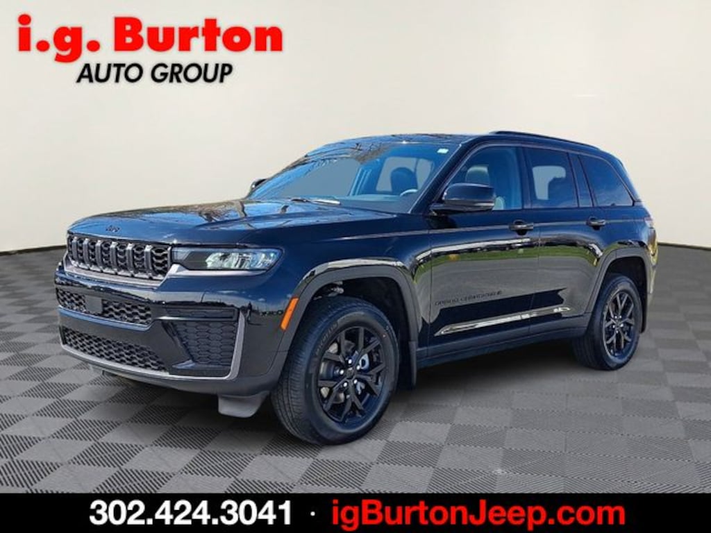 New 2026 Jeep Grand Cherokee LAREDO ALTITUDE 4X4 Sport Utility