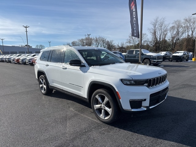 2021 Jeep Grand Cherokee L Limited's photo