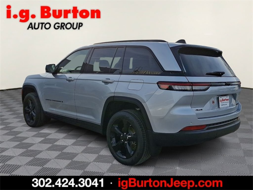 New 2025 Jeep Grand Cherokee LIMITED 4X4 Sport Utility