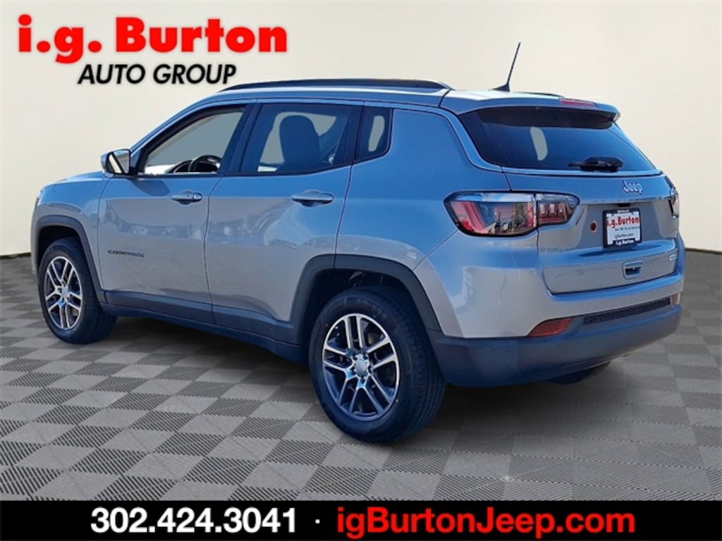 Used 2018 Jeep Compass Latitude SUV