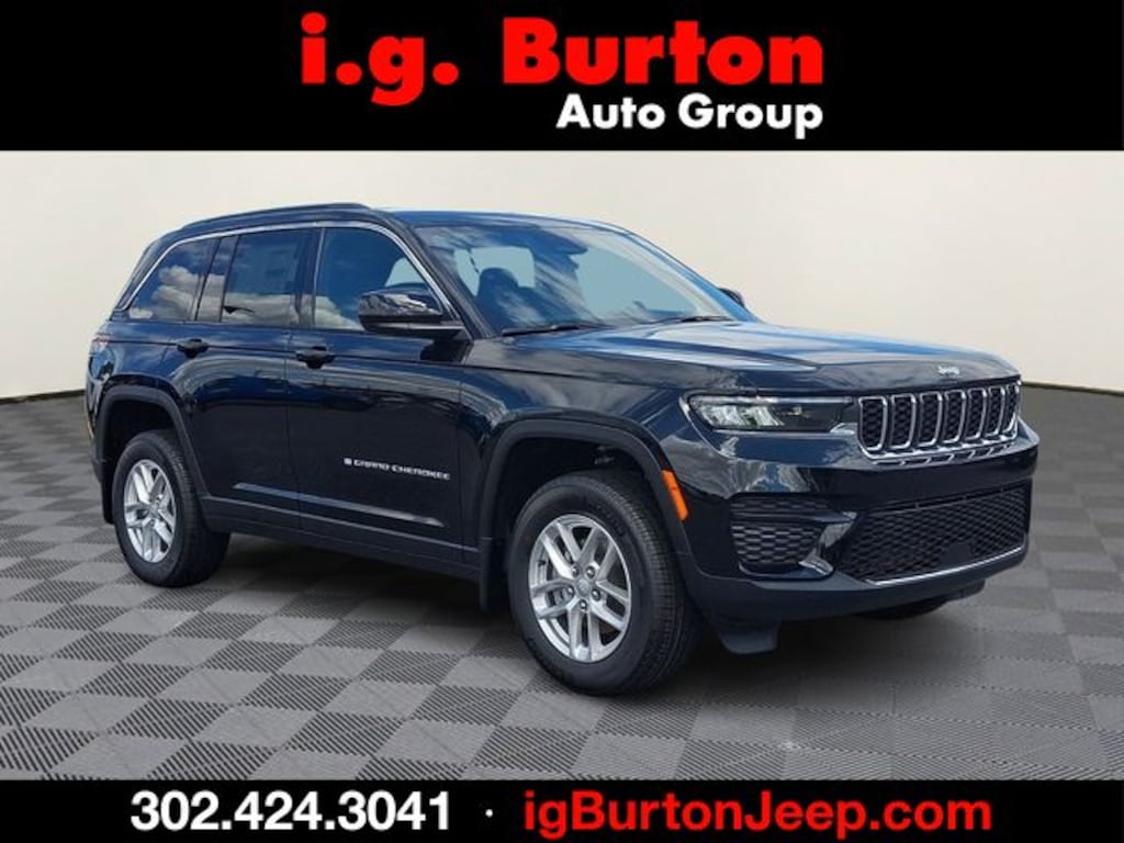 New 2026 Jeep Grand Cherokee LAREDO 4X4 Sport Utility