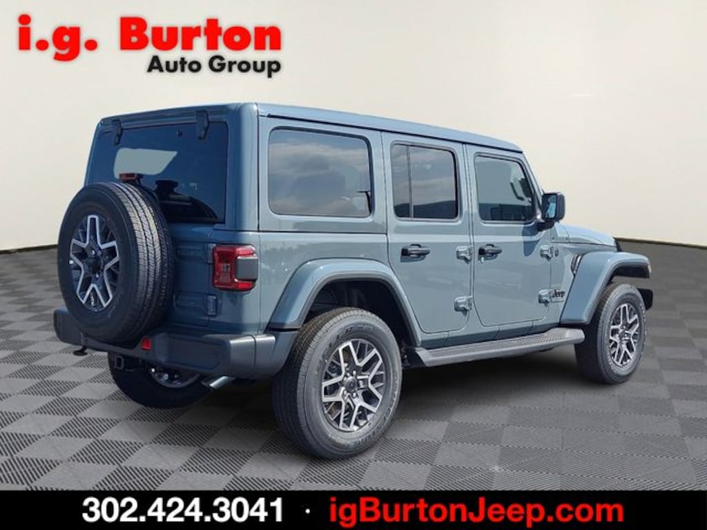 New 2026 Jeep Wrangler 4-DOOR SAHARA Sport Utility