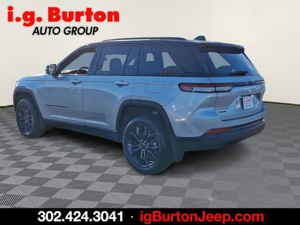 New 2025 Jeep Grand Cherokee LIMITED 4X4 Sport Utility
