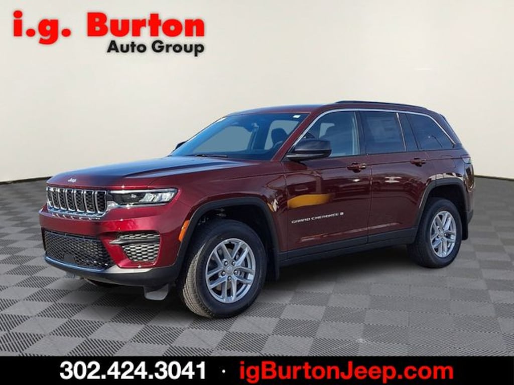 New 2026 Jeep Grand Cherokee LAREDO 4X4 Sport Utility