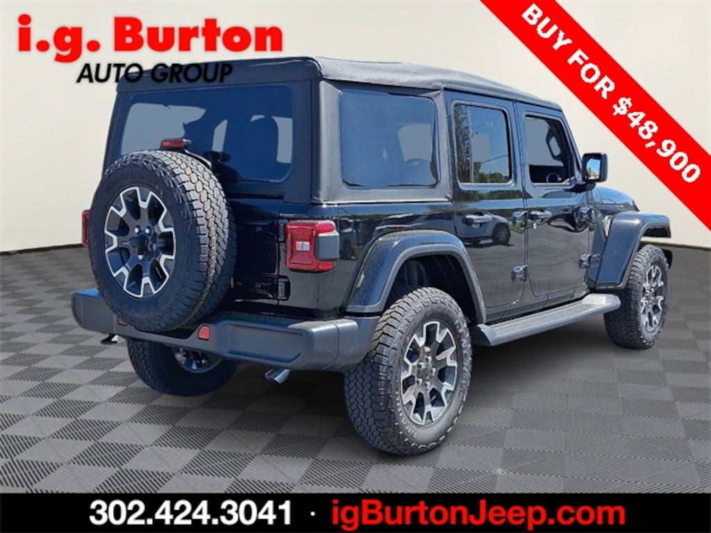 New 2025 Jeep Wrangler 4-DOOR SAHARA Sport Utility