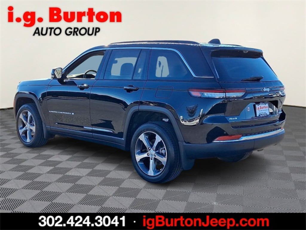 New 2025 Jeep Grand Cherokee LIMITED 4X4 Sport Utility