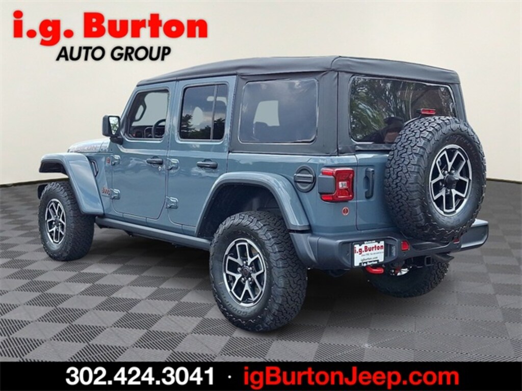 New 2025 Jeep Wrangler 4-DOOR RUBICON Sport Utility