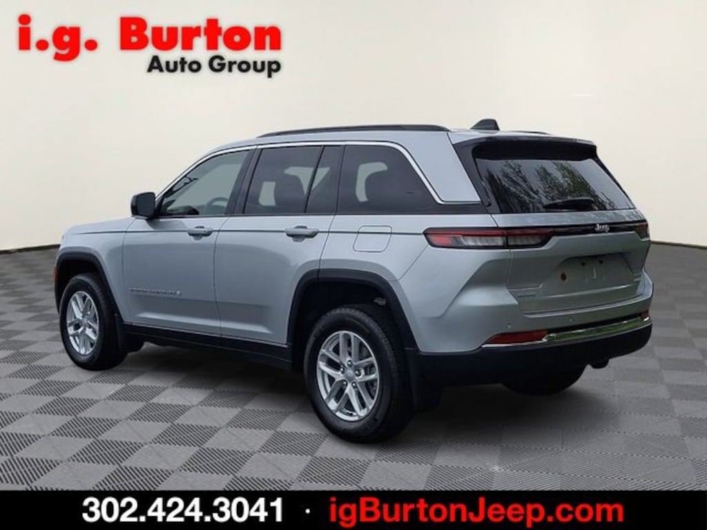 New 2026 Jeep Grand Cherokee LAREDO X 4X4 Sport Utility