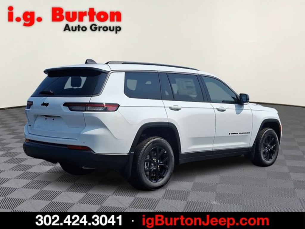 New 2026 Jeep Grand Cherokee L LAREDO ALTITUDE 4X4 Sport Utility