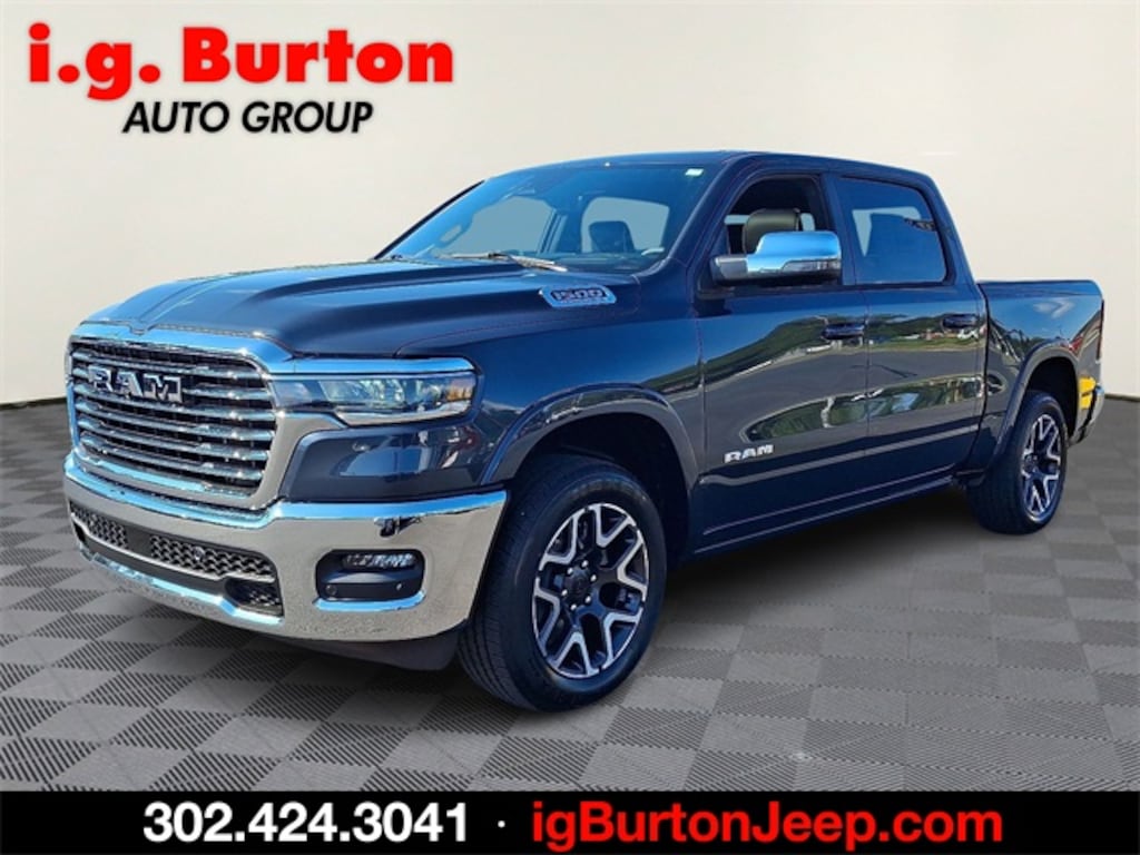 New 2026 Ram 1500 LARAMIE CREW CAB 4X4 5'7 BOX Pickup