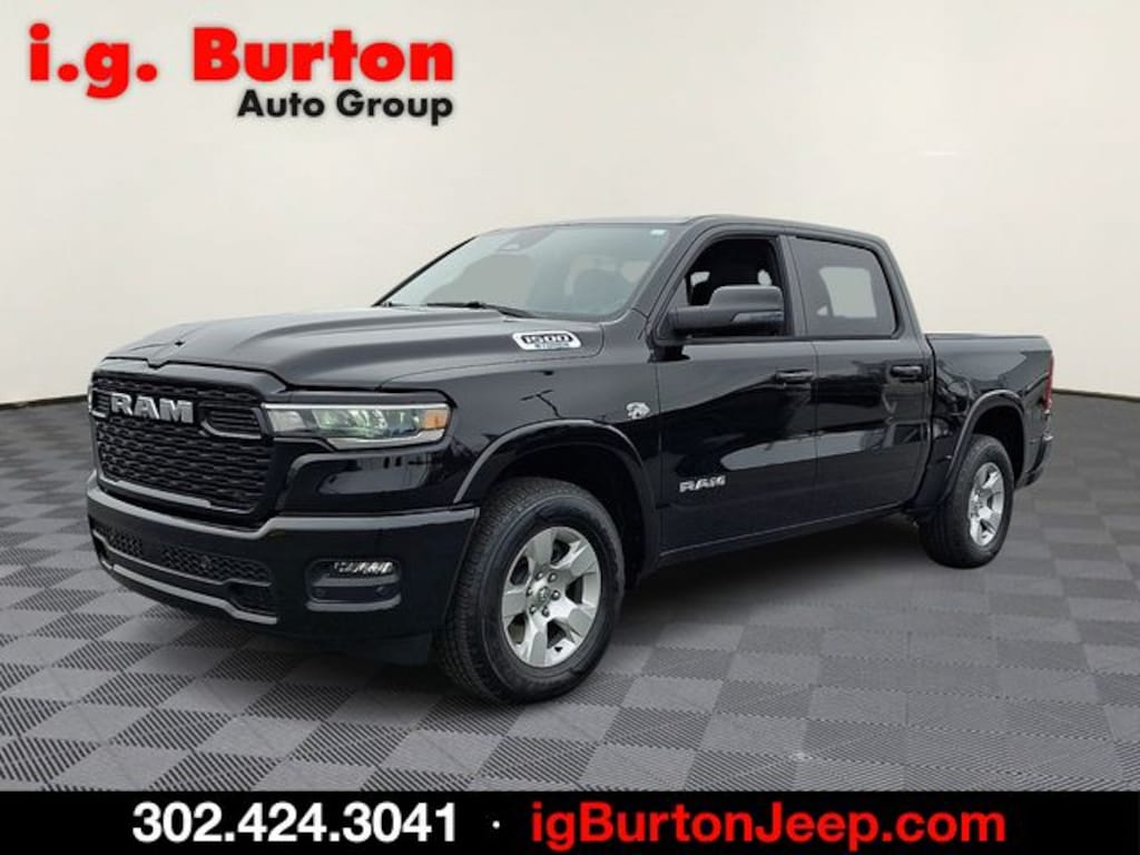 New 2026 Ram 1500 BIG HORN CREW CAB 4X4 5'7 BOX Pickup