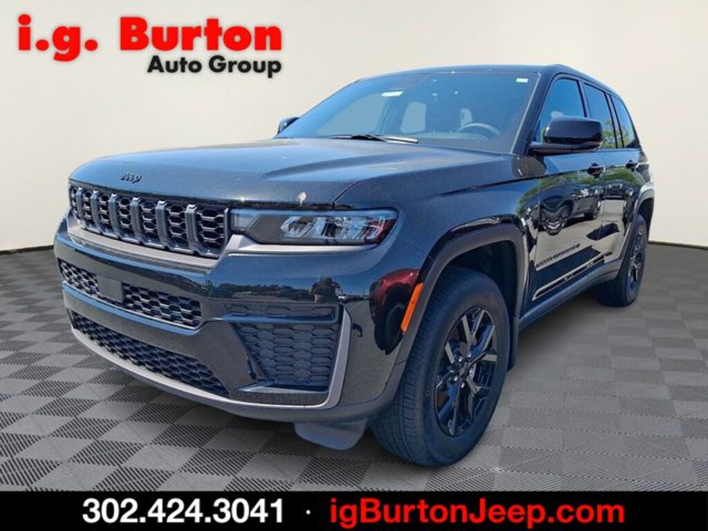 New 2026 Jeep Grand Cherokee LAREDO ALTITUDE 4X4 Sport Utility