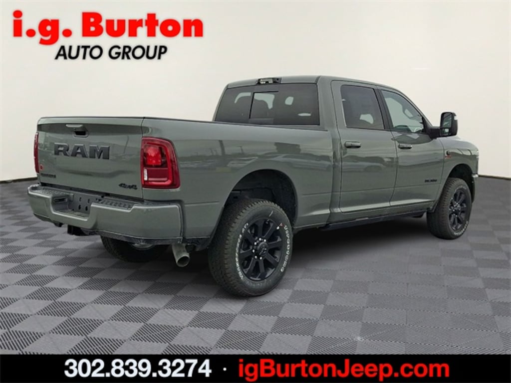 New 2026 Ram 2500 LARAMIE CREW CAB 4X4 6'4 BOX Pickup