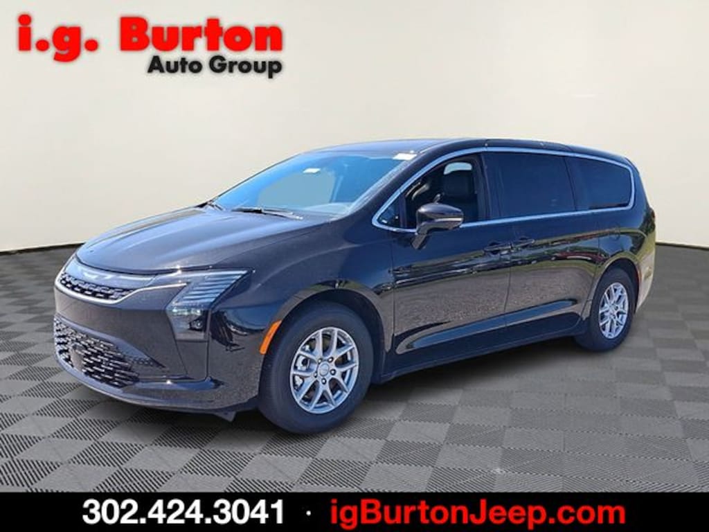 New 2027 Chrysler Pacifica SELECT Passenger Van