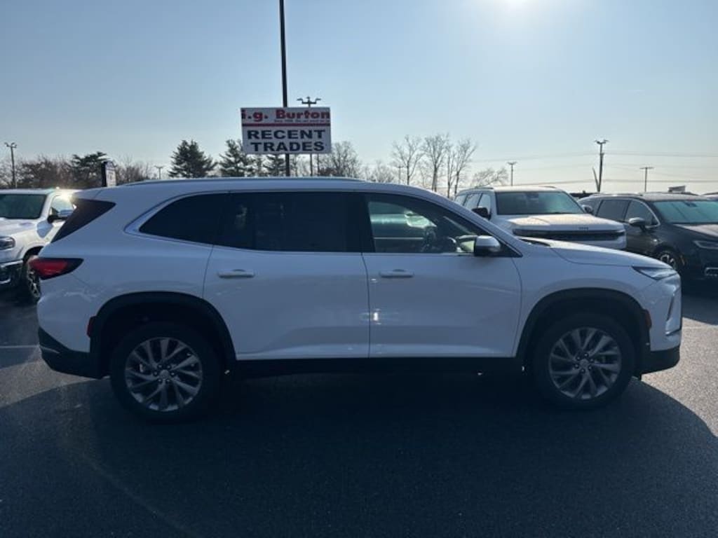 Used 2026 Buick Enclave Preferred SUV