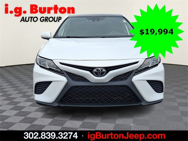Used 2020 Toyota Camry SE with VIN 4T1G11AK6LU501274 for sale in Milford, DE