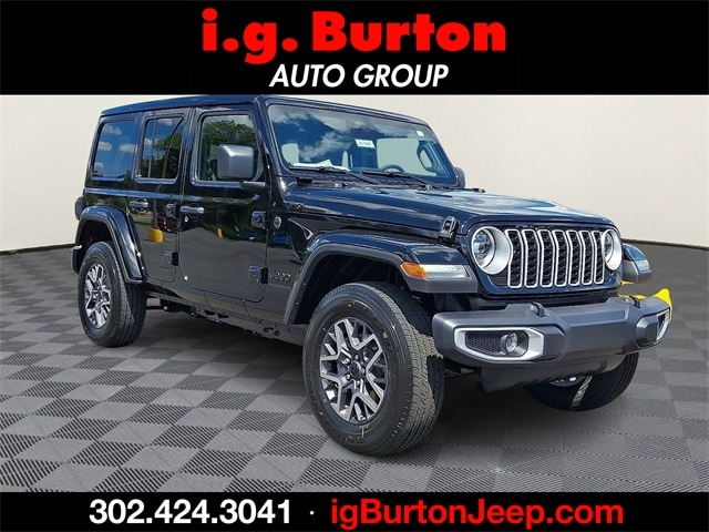 2025 Jeep Wrangler 4-Door Sahara's photo