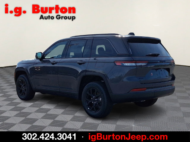 New 2026 Jeep Grand Cherokee LAREDO 4X4 Sport Utility