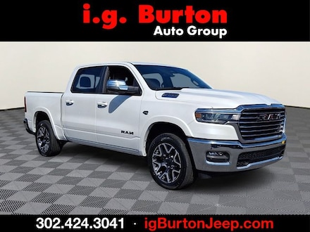 2026 Ram 1500 LARAMIE CREW CAB 4X4 5'7 BOX Pickup