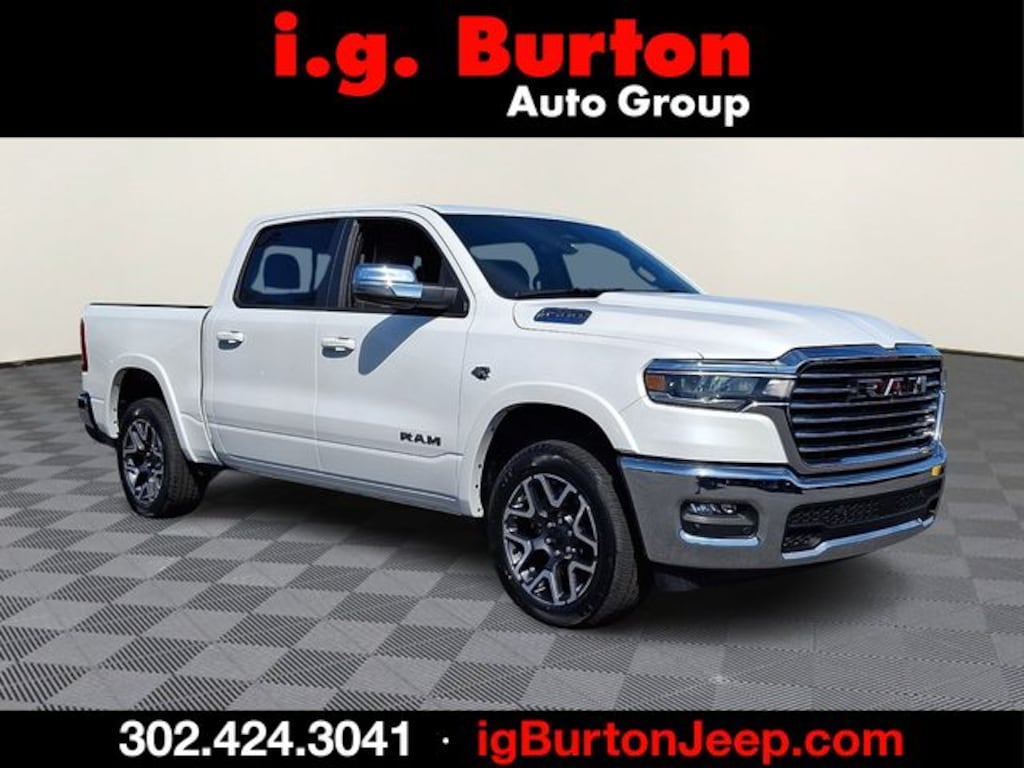 New 2026 Ram 1500 LARAMIE CREW CAB 4X4 5'7 BOX Pickup