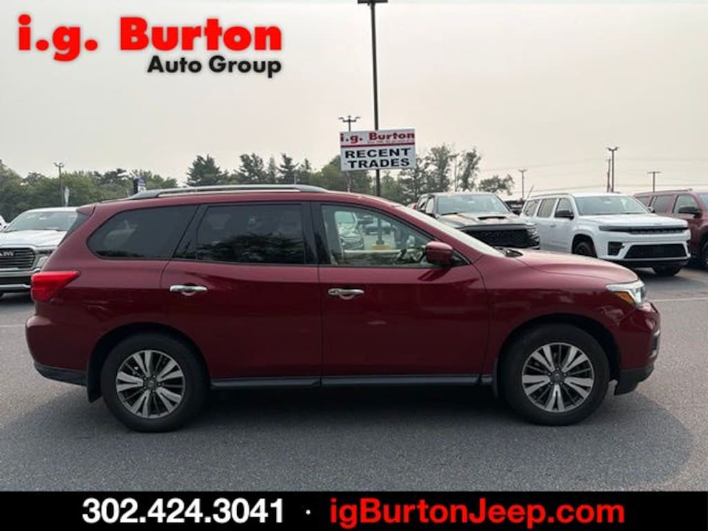 Used 2019 Nissan Pathfinder SL SUV