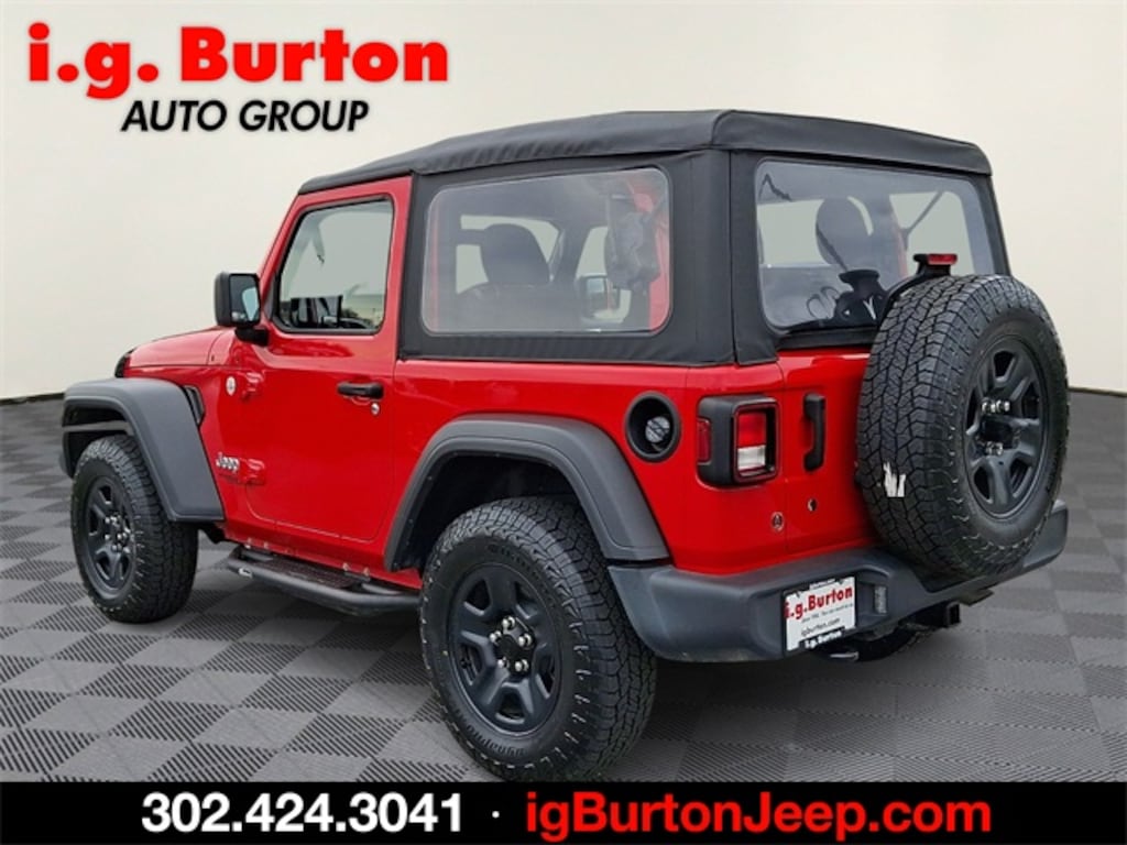 Used 2019 Jeep Wrangler Sport SUV