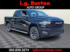 2025 Ram 1500 LARAMIE CREW CAB 4X4 5'7 BOX Pickup