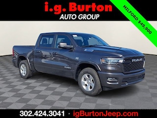 2026 Ram 1500 BIG HORN CREW CAB 4X4 5'7 BOX Pickup