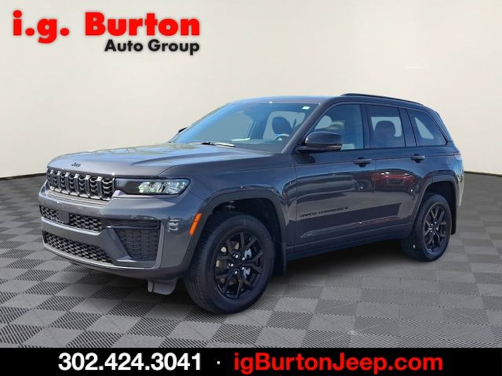 New 2026 Jeep Grand Cherokee LAREDO ALTITUDE 4X4 Sport Utility