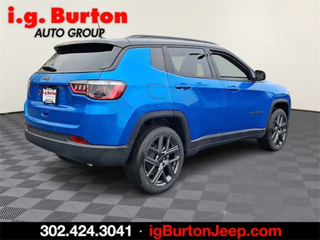 New 2026 Jeep Compass LIMITED ALTITUDE 4X4 Sport Utility