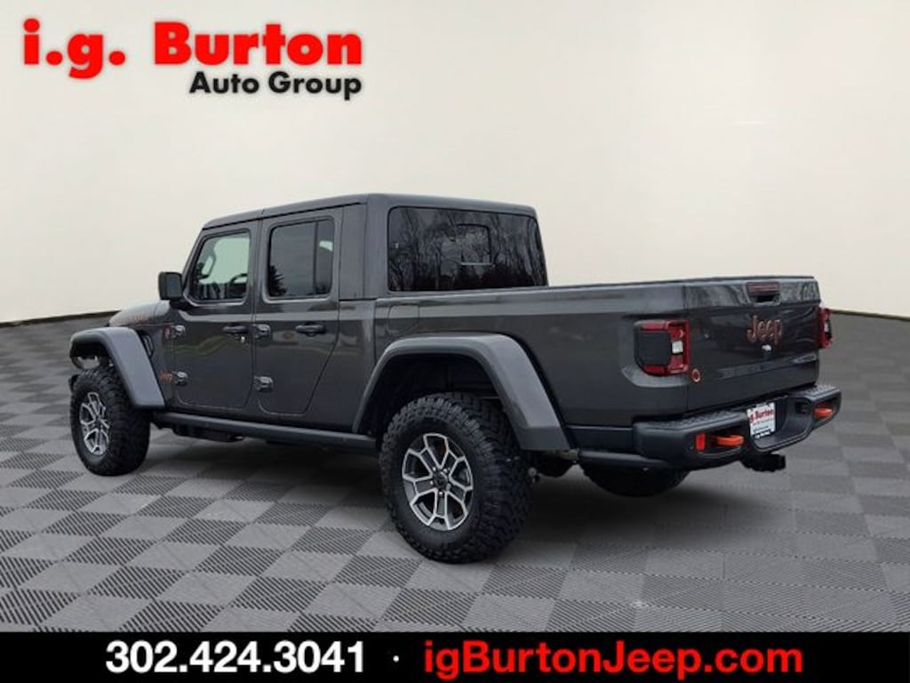 New 2026 Jeep Gladiator MOJAVE X 4X4 Pickup