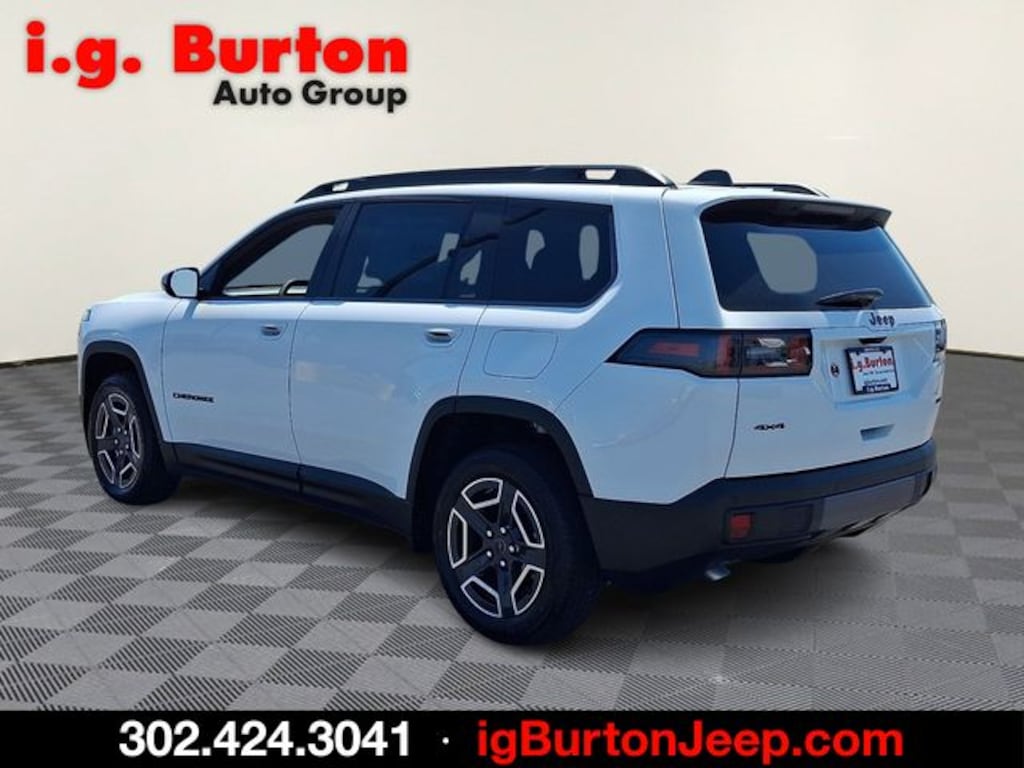 New 2026 Jeep Cherokee LAREDO 4X4 Sport Utility