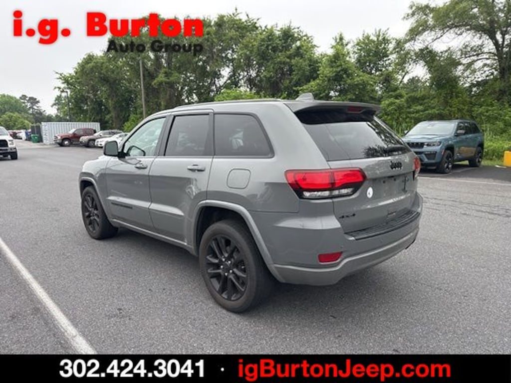 Used 2020 Jeep Grand Cherokee Altitude SUV