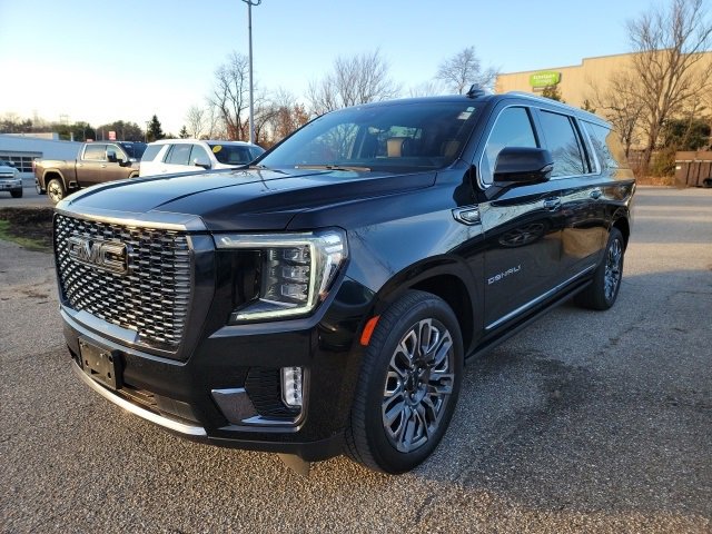 2023 Gmc Yukon XL Denali Ultimate photo 3