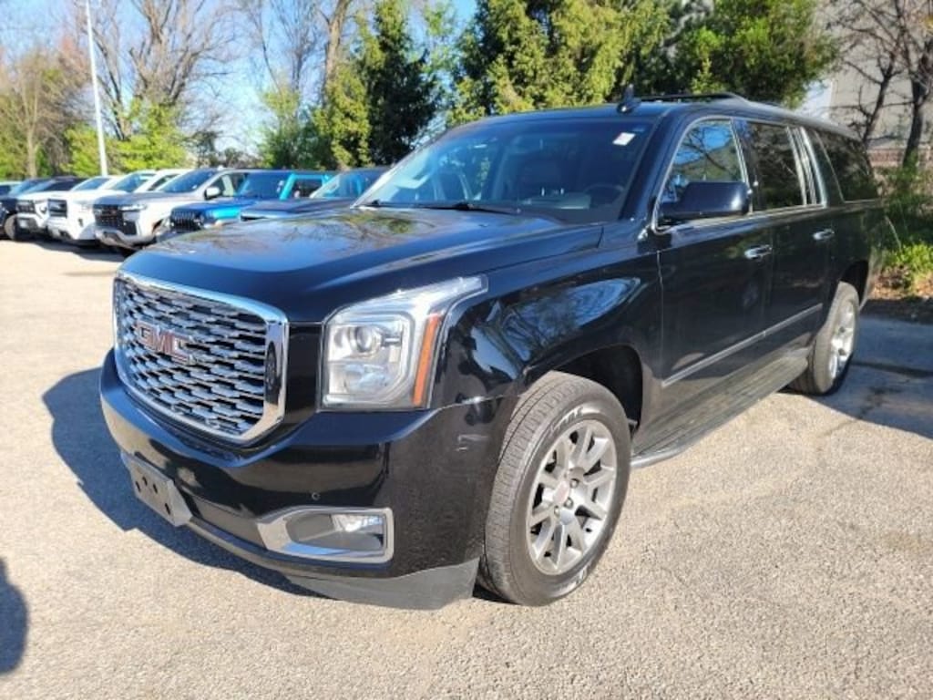 Used 2019 GMC Yukon XL Denali SUV