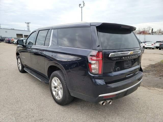 2024 Chevrolet Suburban Premier photo 4