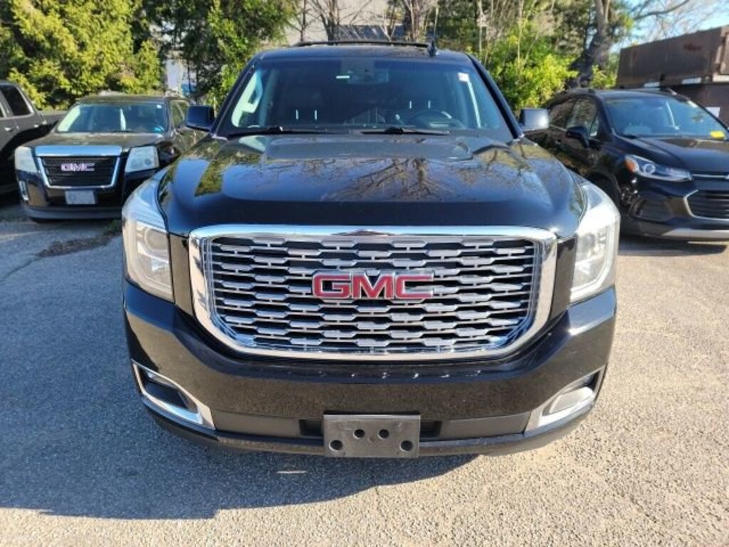 Used 2019 GMC Yukon XL Denali SUV