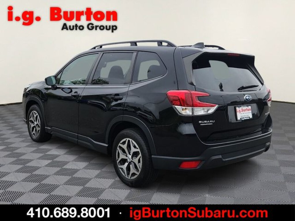Used 2022 Subaru Forester Premium SUV
