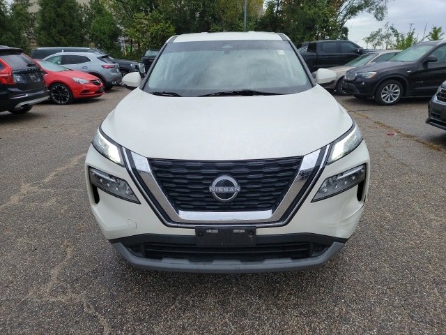 2023 Nissan Rogue SV photo 2