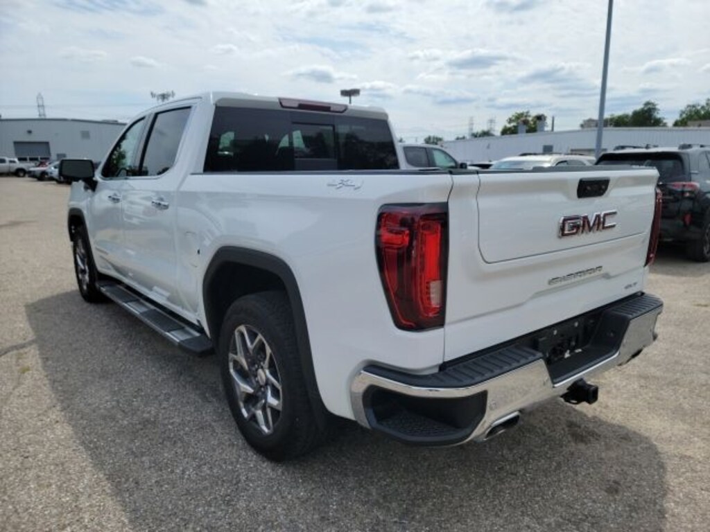 Used 2025 GMC Sierra 1500 SLT Truck