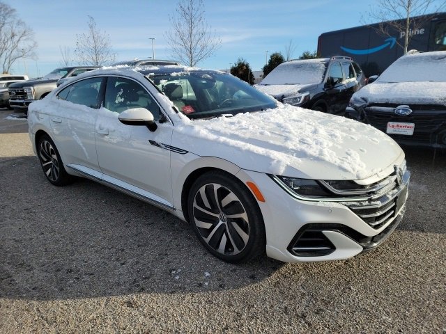 2022 Volkswagen Arteon SEL R-Line's photo