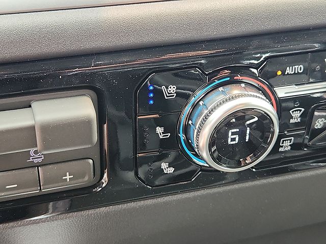 2026 GMC Sierra 1500 SLT - Photo 15