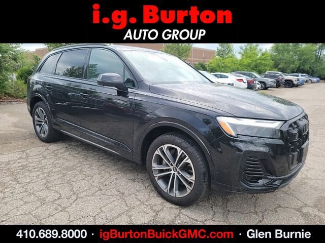 2025 Audi Q7 45 Premium Plus quattro Tiptronic's photo